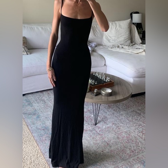 SKIMS Dresses & Skirts - Skims maxi dress